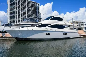 Thumbnail von Lazzara Yachts 68 Fly Time Off V