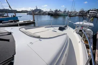 Thumbnail von Lazzara Yachts 68 Fly Time Off V