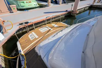 Thumbnail von Lazzara Yachts 68 Fly Time Off V