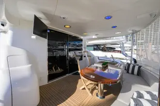 Thumbnail von Lazzara Yachts 68 Fly Time Off V