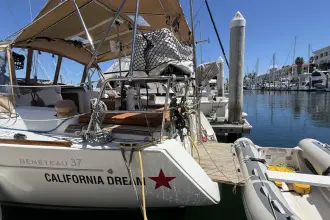 Thumbnail von Beneteau Oceanis 37 California Dream