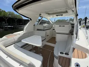 Thumbnail von Sea Ray 350 Sundancer