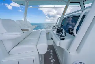 Thumbnail von Yellowfin 39 Offshore