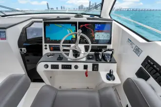 Thumbnail von Pursuit OS 405