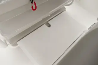 Thumbnail von Boston Whaler 330 Outrage