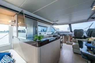 Thumbnail von Azimut 66