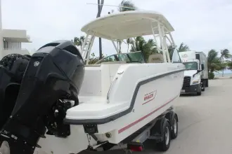 Thumbnail von Boston Whaler 270 Vantage