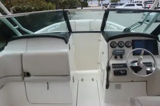 Thumbnail von Boston Whaler 270 Vantage