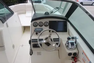 Thumbnail von Boston Whaler 270 Vantage