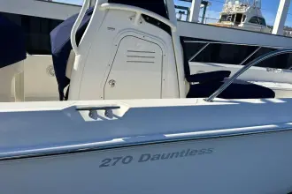 Thumbnail von Boston Whaler 270 Dauntless Bae Life