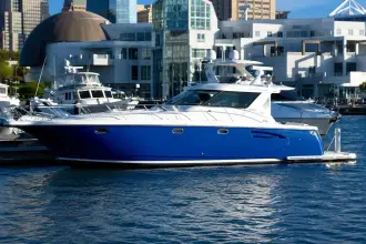 Tiara Yachts 4400 Sovran