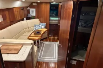 Thumbnail von Tiara Yachts 4400 Sovran