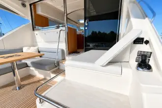 Thumbnail von Riviera 575 Suv