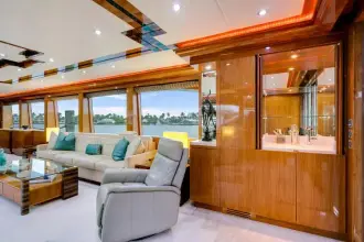 Thumbnail von Hargrave 100 Raised Pilothouse
