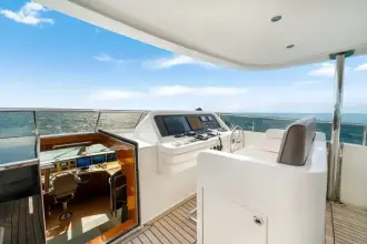 Thumbnail von Hargrave 100 Raised Pilothouse