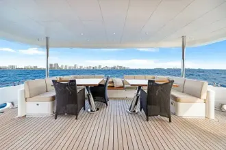 Thumbnail von Hargrave 100 Raised Pilothouse