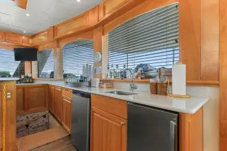 Thumbnail von Avenger Luxury Catamaran Coastal Cruiser The Ark