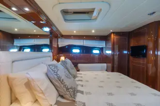 Thumbnail von Mangusta 72