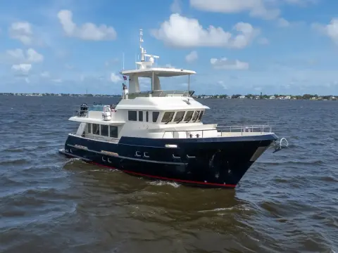Alm Delfino 64 Raised Pilothouse Lady Gigi