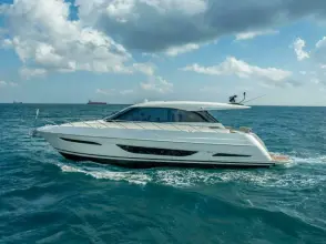 Maritimo X50 Man Cave