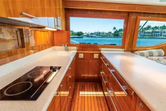 Thumbnail von Hatteras 50 Convertible My Girl