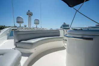 Thumbnail von Azimut 46