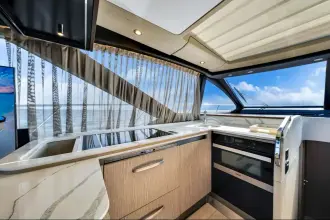 Thumbnail von Azimut S6