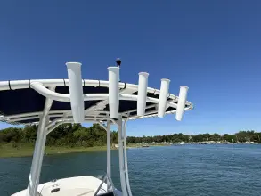 Thumbnail von Boston Whaler 190 Montauk