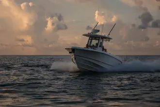 Thumbnail von Boston Whaler 280 Outrage
