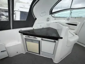 Thumbnail von Rinker 360 Express Cruiser