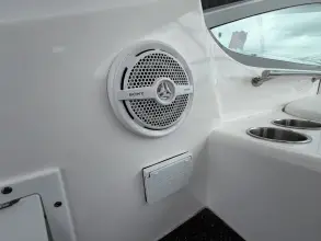 Thumbnail von Rinker 360 Express Cruiser