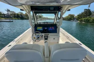 Thumbnail von Everglades 295 CC