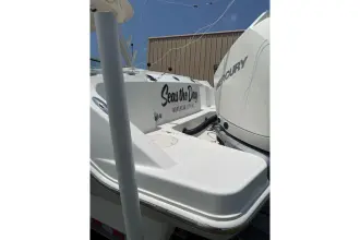 Thumbnail von Boston Whaler 280 Vantage Seas the Day