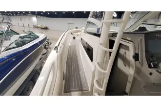 Thumbnail von Boston Whaler 420 Outrage