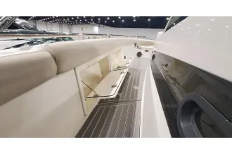 Thumbnail von Boston Whaler 420 Outrage