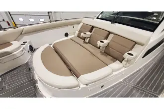 Thumbnail von Boston Whaler 420 Outrage