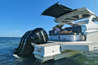 Thumbnail von Cruisers Yachts 42 GLS