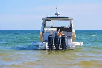 Thumbnail von Cruisers Yachts 42 GLS
