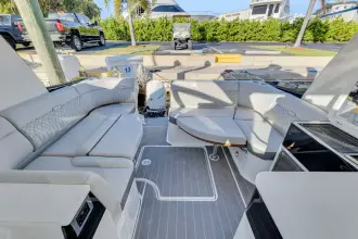 Thumbnail von Sea Ray 370 Sundancer