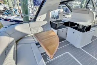 Thumbnail von Sea Ray 370 Sundancer
