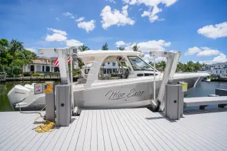 Thumbnail von Boston Whaler 350 Realm