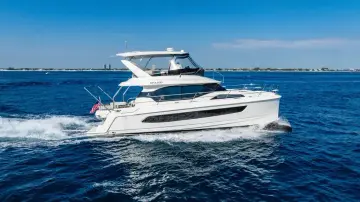 Thumbnail von Aquila 44 Yacht