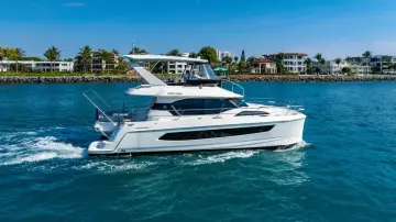 Thumbnail von Aquila 44 Yacht