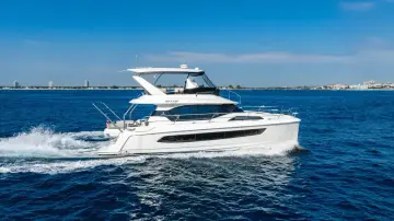 Thumbnail von Aquila 44 Yacht