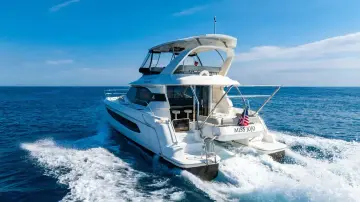Thumbnail von Aquila 44 Yacht