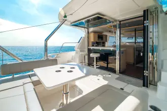 Thumbnail von Aquila 44 Yacht