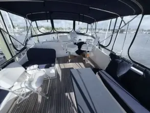 Thumbnail von Grand Banks 42 Flybridge Motor Yacht AT LAST
