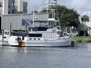 Thumbnail von Grand Banks 42 Flybridge Motor Yacht AT LAST