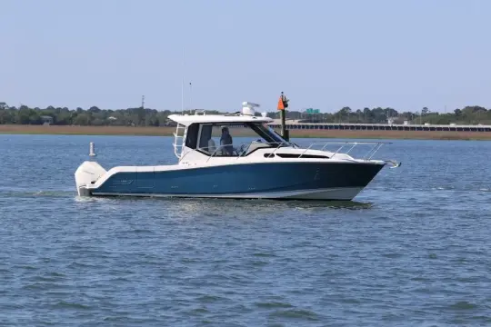 Boston Whaler 325 Conquest SIP N SEA