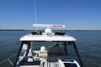Thumbnail von Boston Whaler 325 Conquest SIP N SEA